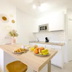 Appartement Edificio Veramar Iii By 10tosea *