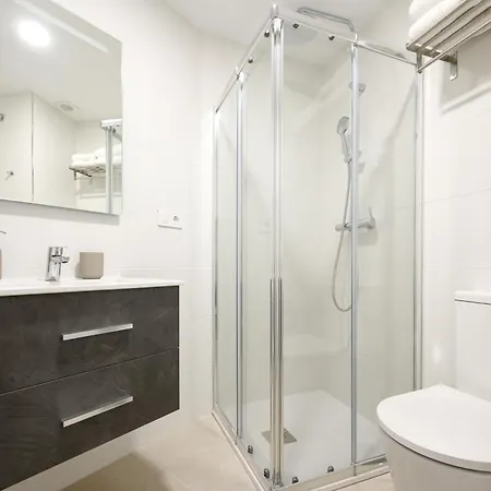 Edificio Veramar Iii By 10tosea Appartement