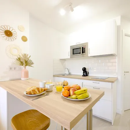 Апартаменты Edificio Veramar Iii By 10tosea *